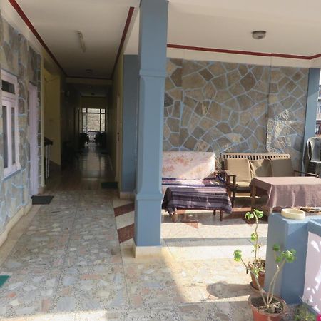 New United Hotel Pokhara Kültér fotó