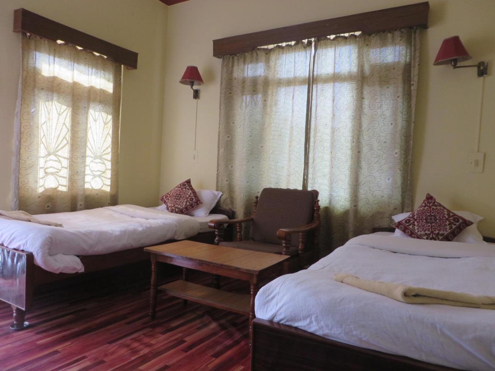 New United Hotel Pokhara Kültér fotó