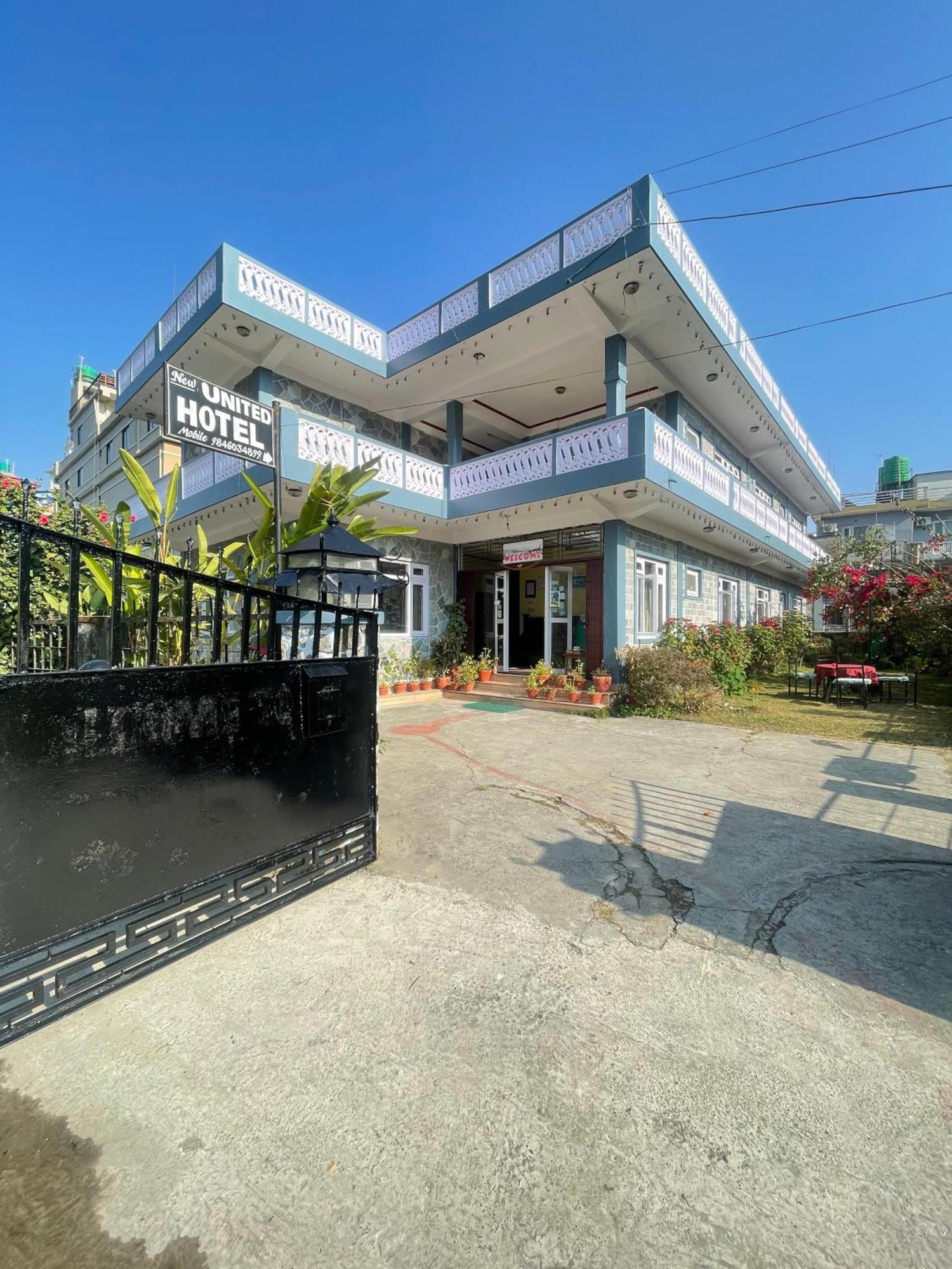 New United Hotel Pokhara Kültér fotó